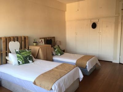 Apartment / Flat For Rent in Essenwood, Durban